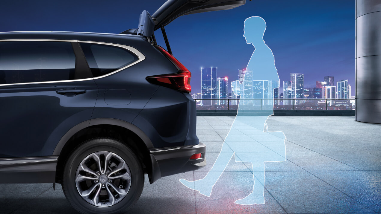ฝากระโปรงท้ายเปิด-ปิดอัตโนมัติด้วยระบบไฟฟ้าพร้อมระบบแฮนด์ฟรี Hands-free Power Tailgate